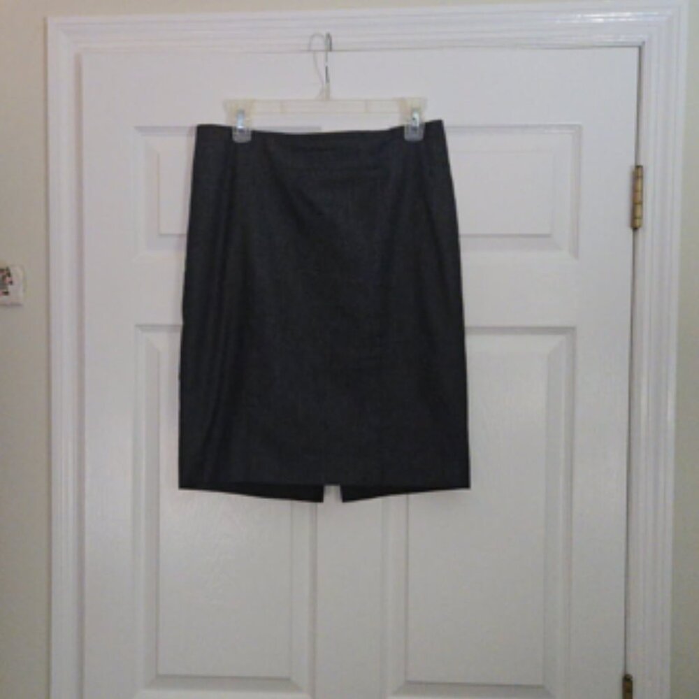 Ladies denim color knee length skirt